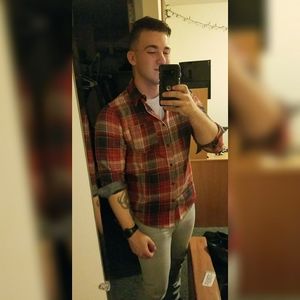 Meet your Posher, Chris